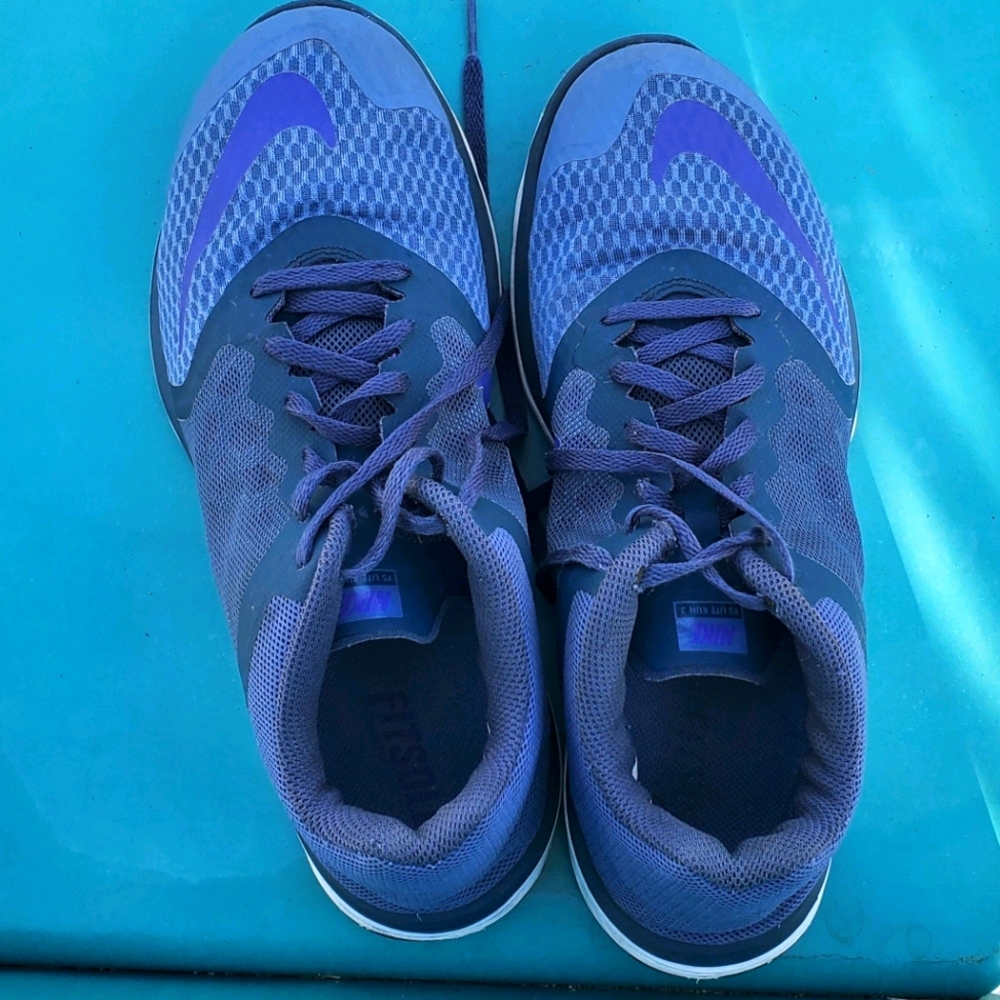 NIKE Running Shoes